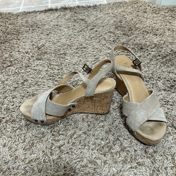 Franco Sarto Nikka Wedge Sandal - Picture 2 of 11